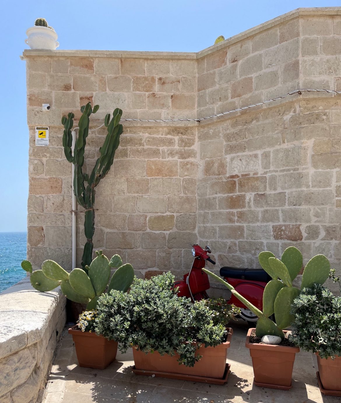 Castello Carlo Monopoli Gezisi Gezilecek Yerler Filgezi