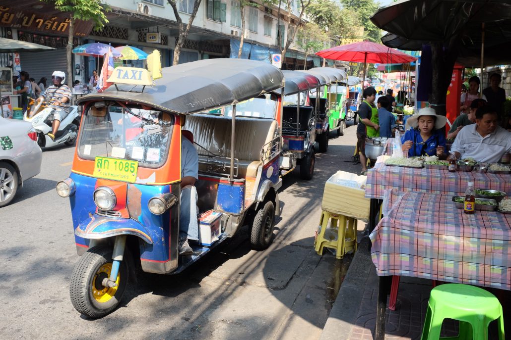 Tayland-tuktuk-2