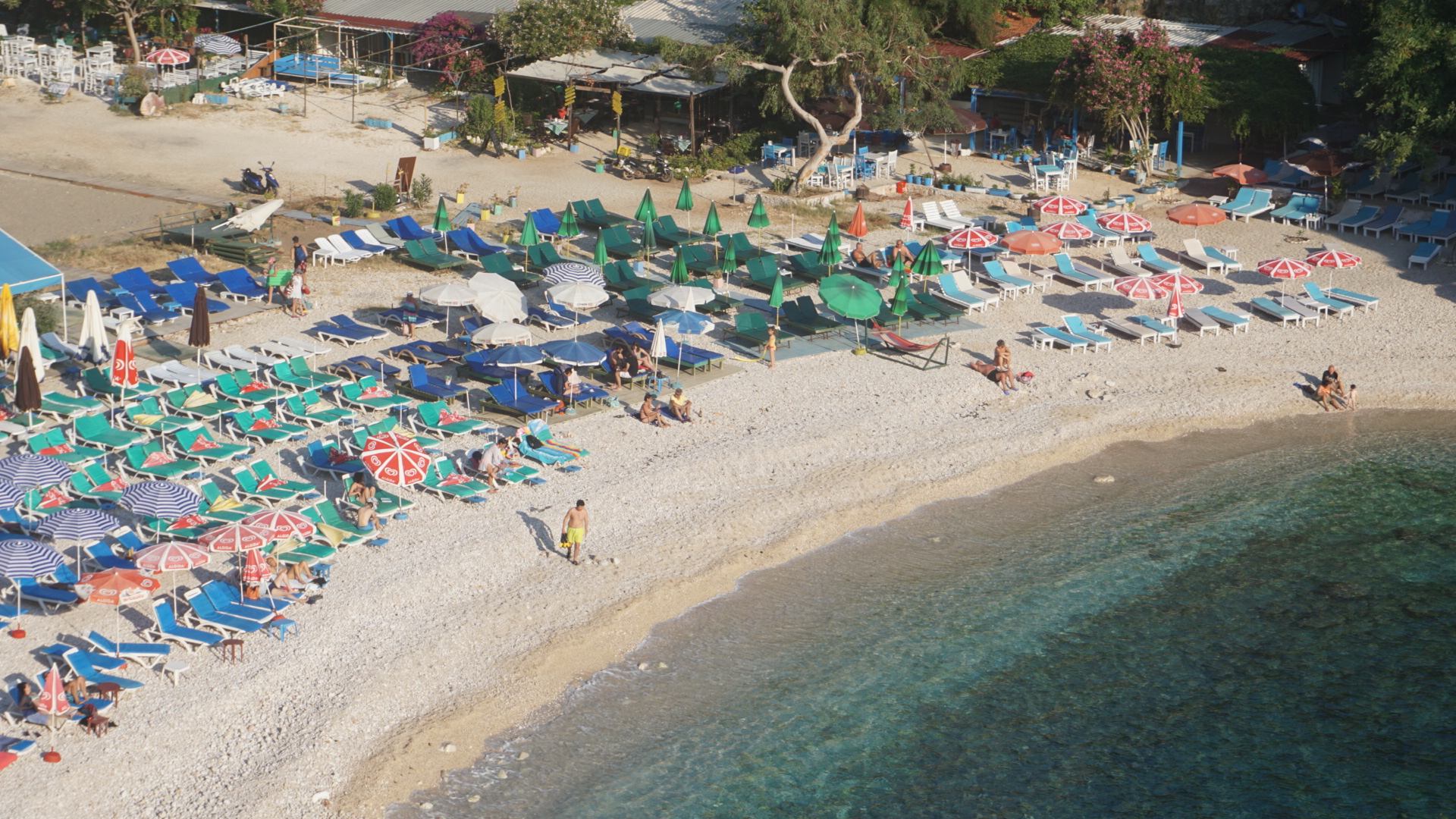 Kaş Büyük Çakıl Plajı