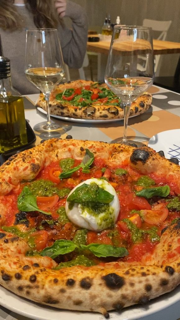 Belgrad'ın en iyi restoranları - Pizza Majstor i Margarita