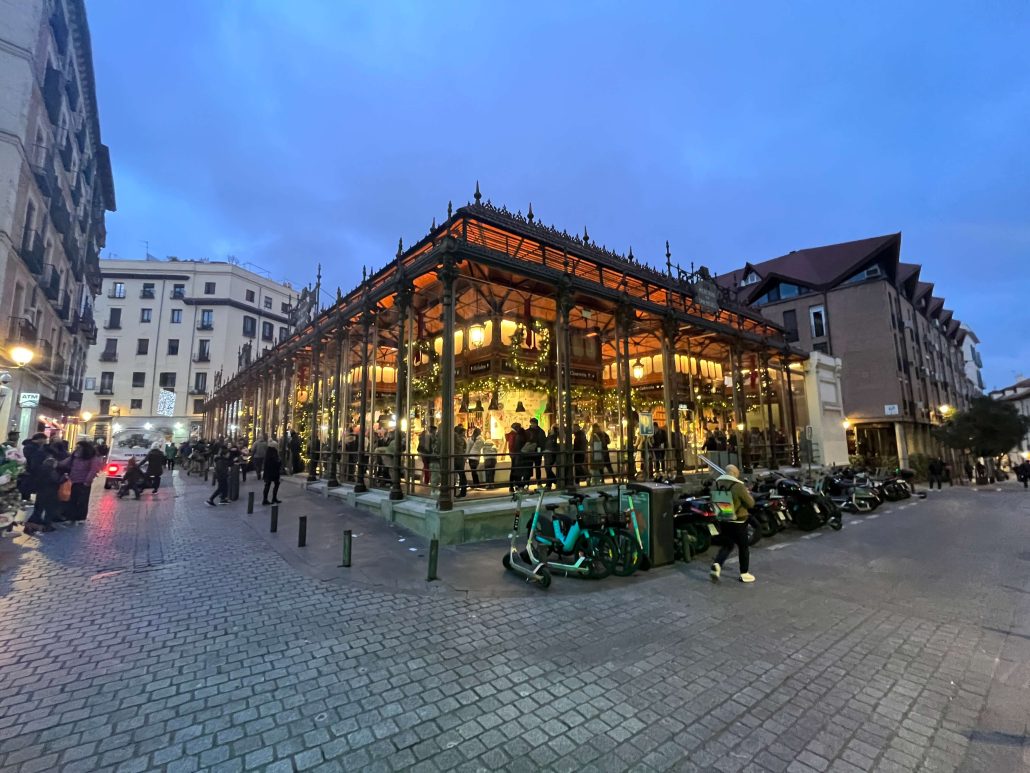 Mercado de San Miguel - Madrid'de Gezilecek Yerler 