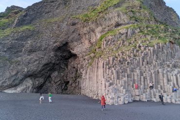 Reynisfjara - İzlanda Gezi Rehberi